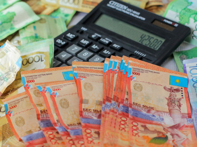 42 500 теңге: ТЖ кезінде 4,6 млн адамға 321,9 млрд теңге аударылған