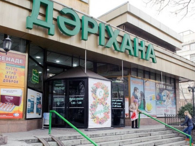 Алматыдағы Орталық дәріхана директоры: Кезектер бізде бұрыннан болатын