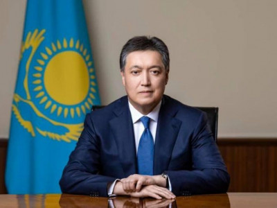 Премьер-министр коронавирустан қайтыс болғандардың отбасыларына көңіл айтты