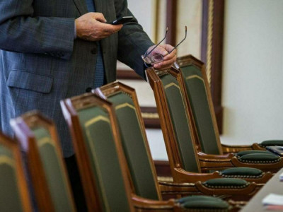 Президент министрліктегі жауапты хатшыларды қысқартуды тапсырды