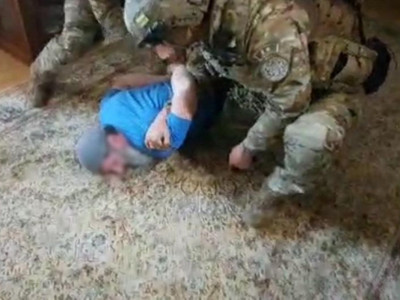 Қару саудасымен айналысқан үш қылмыстық топтың жолы кесілді