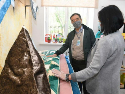 «Еңбек» бағдарламасы: Алматыда 700 ана өз кәсібін ашты