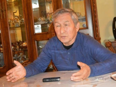 Құлбек Ергөбек: Мырзатай аға, біз Түрікпіз бе, әлде Түркі ме?