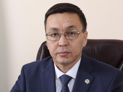 Орал әкімі жалақысы қанша екенін айтты