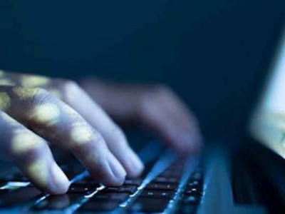 Интернет арқылы жүргізуші куәлігін сатып келген алаяқ ұсталды
