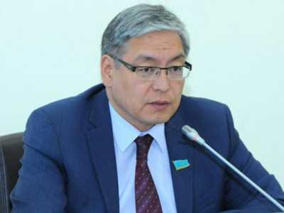 «Nur Otan» партиясы Құқықтық кеңесінің жаңа төрағасы тағайындалды