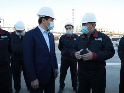 Бауыржан Байбек: Жаңаөзенде 3 мыңнан астам тұрақты жұмыс орны ашылады