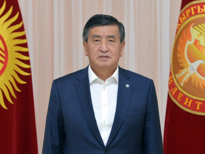 Сооронбай Жээнбеков отставкаға кетті