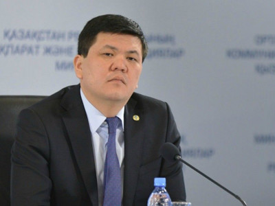 Туған күніне сый қабылдаған Тараз әкімінің орынбасары жазаланды