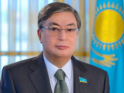 Президент ұстаздарды кәсіби мерекелерімен құттықтады
