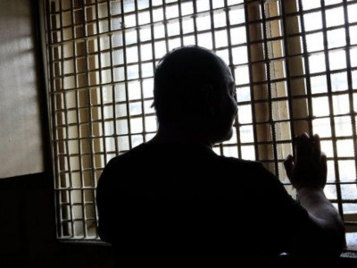 Педофилдер мерзімінен бұрын босатылмайды: Депутаттар жаңа заң жобасын мақұлдады