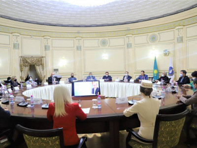 «Ұлы Даланың ұлтаралық тілі» атты бірінші республикалық конгрес өтті