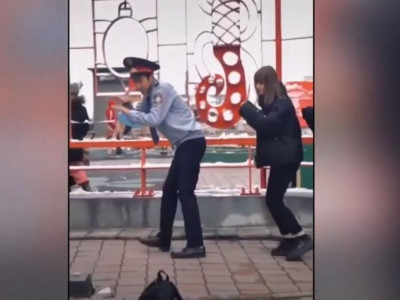 Полиция киімімен TikTok-та билеген ер адам жауапқа тартылды