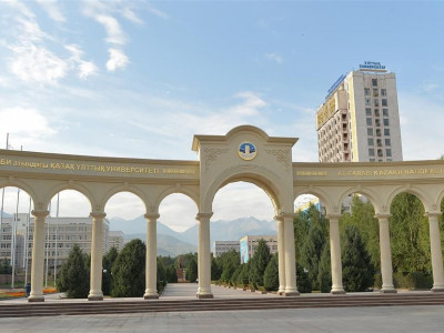 ҚазҰУ-да жас журналистерге арналған онлайн вебинар жалғасуда