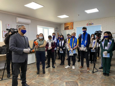 «Ақ жол» партиясы жастарға үндеу жолдады