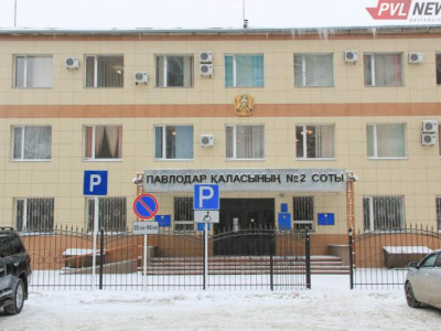 Павлодарда баласын аязды күні аялдамаға тастап кеткен анаға үкім шықты