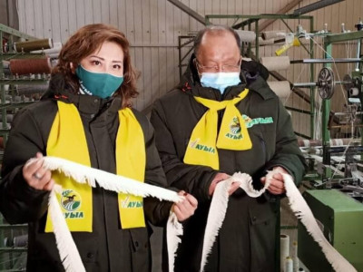 «Ауыл» партиясы «Шымкент Кашемир» жүн өңдеу зауытына барды