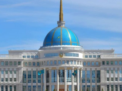 Си Цзиньпин мен ІІ Елизавета қазақстандықтарға құттықтау жолдады