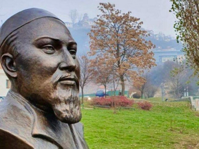 Абай шығармалары босния тіліне аударылып басылды