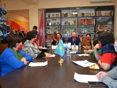 ҚХП: Білім беру барша қазақстандыққа қолжетімді болуы керек