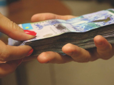 Қаңтардан бастап кімдердің жалақысы өседі?
