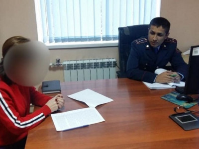 Алматы облысында бесінші баласын босанған әйелдің өліміне кінәлі үш дәрігер сотталды