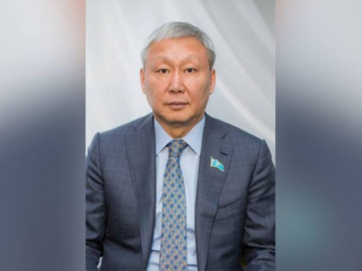 Қамауға алынған депутат Nur Otan партиясынан шығарылды