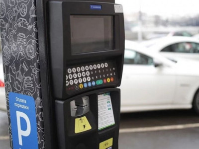 Елорда әкімі заңсыз автокөлік тұрақтарына қатысты пікір білдірді