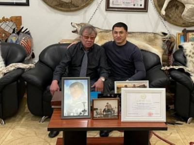Спорт академиясы президентінің кабинетіндегі қар барысының терілерін полиция тексеруде