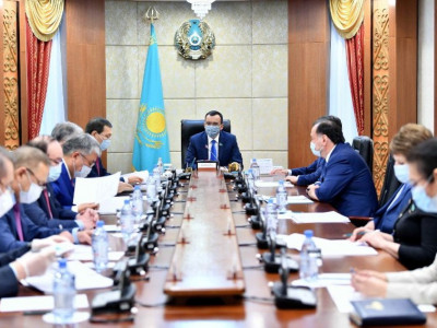 Мәулен Әшімбаевтың төрағалығымен Сенат бюросының отырысы өтті