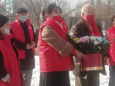ҚХП өкілдері қазақтың даңқты ұлын еске алды