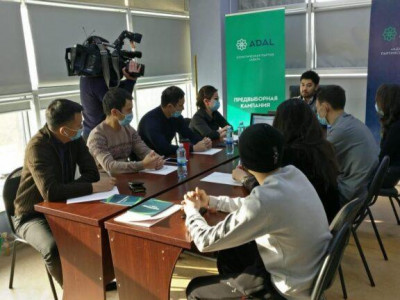 ADAL партиясының төрағасы кандидаттармен кездесті