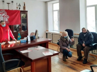Халық партиясының мүшелері талғарлықтардың талап-тілегін тыңдады