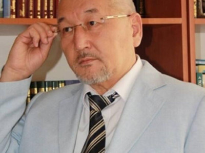 Талас ОМАРБЕКОВ: Тарихы түгенделмеген елдің болашағы бұлыңғыр