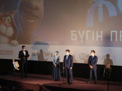 «Мәдениет министрлігінің араласуынсыз». «Болашақ» 10 жылдан бері фильмдерді қазақ тіліне дубляждауды жалғастыруда