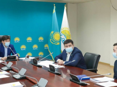Бауыржан Байбек «Jas Otan» мен жас депутаттарға жүктелетін міндеттерге тоқталды
