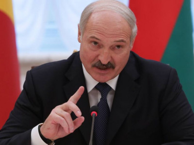 Лукашенко қарсыластарының президенттікке асықпағаны жөн екенін айтты