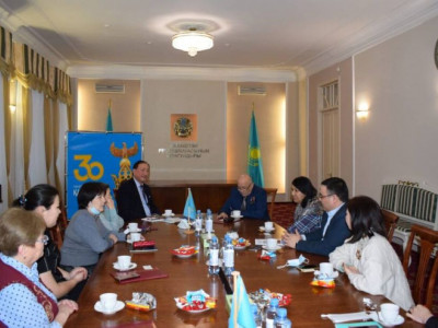 Омбыда Халықаралық ана тілі күні атап өтілді