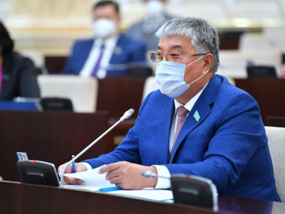 Мұрат Бақтиярұлы: Ашаршылықты зерттеу үшін ғалымдар мұрағатқа қол жеткізуі қажет