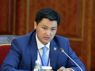 Алмазбек Атамбаевтың көмекшісі Қырғызстан премьер-министрі болды