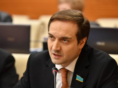 «Nur Otan» Партиялық бақылау комитетін Артур Платонов басқарады