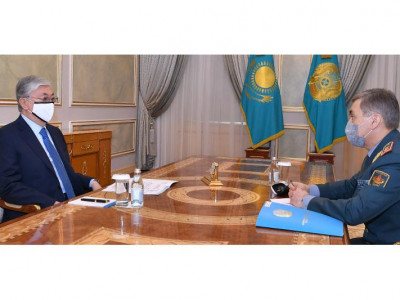 Мемлекет басшысы Қорғаныс министрін қабылдады
