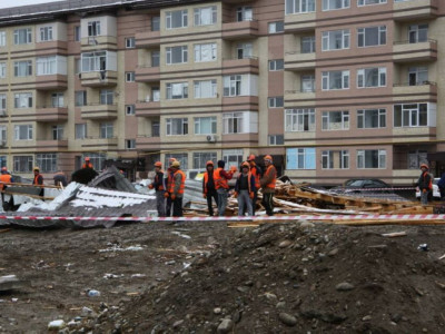 Сапарбаев: Бұл жерде құрылыс сапасына қатысты мәселе бар