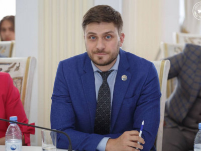 Максим СПОТКАЙ: Қиындықта көрген қамқорлық ешқашан ұмытылмайды