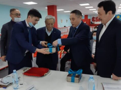 «Құтадғу біліктің» жаңа аудармасы оқырманға тарту етілді