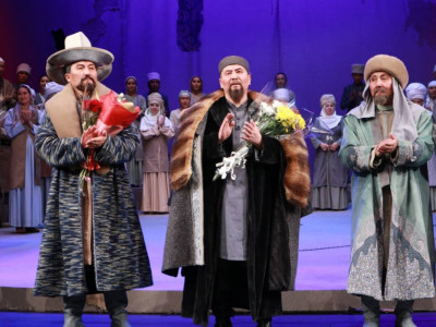 «Қаллеки» театрының қоржыны Құнанбай бейнесімен толықты
