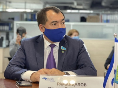 Депутат техникалық қызметкерлердің жалақысын көтеруді ұсынды