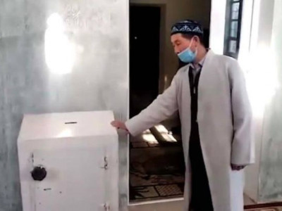 Мешіттегі садақа жәшігінен ақша ұрлаған күдікті қамауға алынды