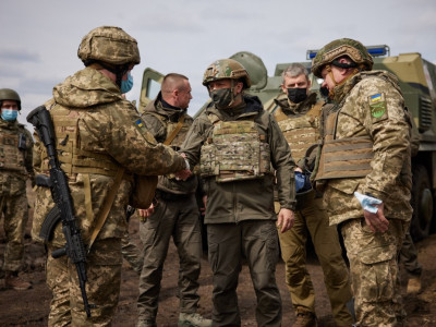 Зеленский Украина Ресейдің басып кіруіне дайын екенін айтты