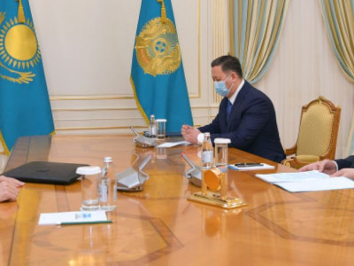 Президент Қытай елшісімен әуе қатынасын қалпына келтіруді талқылады